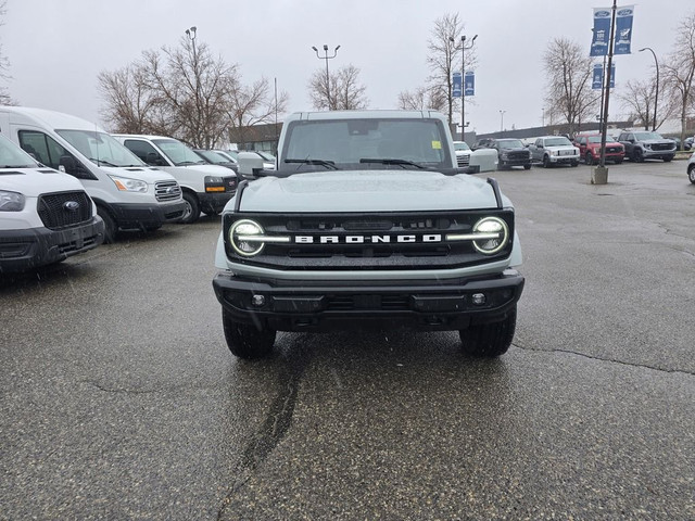 2023 Ford Bronco OUTER BANKS 2-DOOR | HIGH/LUX PACKAGE - 6000 KM in Cars & Trucks in Calgary - Image 2