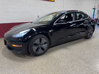 EQUIPPED WITH: BLUETOOTH - NAVIGATION - BACKUP CAMERA - DUAL POWER SEATS - SUN ROOF - LEATHER SEATS... (image 1)