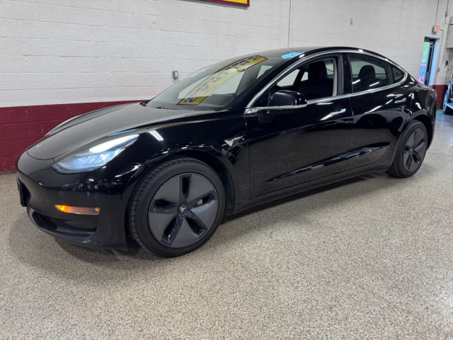2018 Tesla Model 3 Long Range Battery AWD - BLUETOOTH - NAVI - B in Cars & Trucks in Mississauga / Peel Region - Image 2