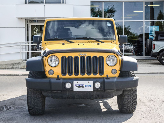 2015 Jeep Wrangler 4WD 2dr Rubicon Loaded Low Low Kms!! in Cars & Trucks in Winnipeg - Image 3