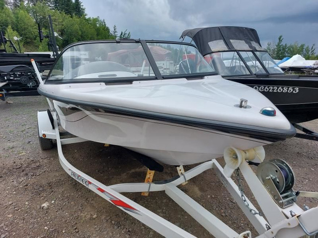 2002 Correct Craft SKI NAUTIQUE 196 CD AIR NAUTIQ in Powerboats & Motorboats in Laurentides - Image 3