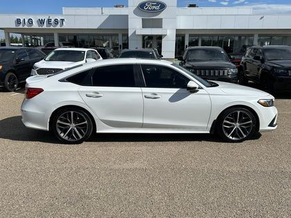 2022 Honda Civic Sedan TOURING *LOADED* in Cars & Trucks in Edmonton - Image 2