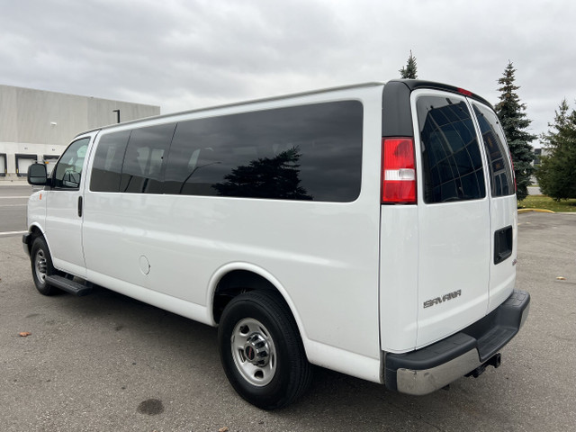 2022 GMC Savana Passenger Savana G3500-LT- Passenger in Cars & Trucks in Oakville / Halton Region - Image 2