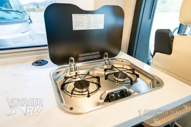 2025 Winnebago Travato 59K in RVs & Motorhomes in Kelowna - Image 9