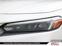 // ACCIDENT FREE!! // // SINGLE OWNER! // Discover the reliability and sporty appeal of the 2022 Hon... (image 7)