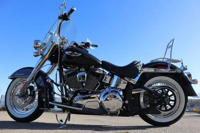 2008 Harley-Davidson FLDE in Street, Cruisers & Choppers in Strathcona County - Image 25