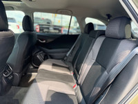 Do not miss out on this low mileage, locally owned and traded 2022 Touring Outback! Nicely optioned... (image 7)