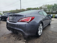 One Owner 2016 HYUNDAI GENESIS COUPE GT featuring: Back up Camera, Navigation, Cruise Control, Hand... (image 7)