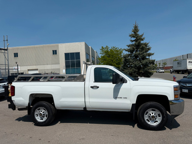 2016 Chevrolet SILVERADO HD Work Truck in Cars & Trucks in Oakville / Halton Region - Image 2