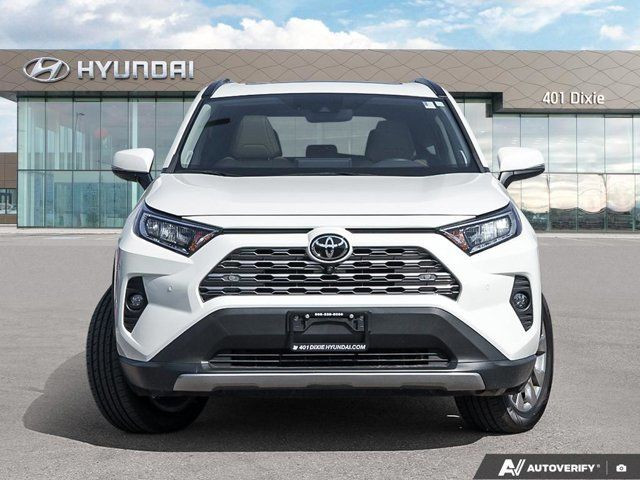 2020 Toyota RAV4 Limited in Cars & Trucks in Mississauga / Peel Region - Image 2