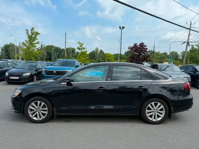 2017 Volkswagen Jetta Sedan Wolfsburg Edition | Toit ouvrant | A in Cars & Trucks in Longueuil / South Shore - Image 7