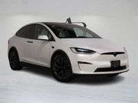 This thrilling 2023 Tesla Model X Plaid delivers exhilarating all-electric performance with an astou... (image 1)
