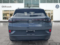 Only 1,000 Miles! This Volkswagen ID.4 boasts a Electric engine powering this Automatic transmission... (image 3)