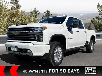 Unleash the power of the 2023 Chevrolet Silverado 3500HD High Country Crew Cab. This heavy-duty truc...