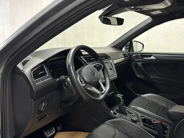2022 Volkswagen Tiguan Highline R-Line AWD - NAV, Memory Seat, B in Cars & Trucks in Strathcona County - Image 12