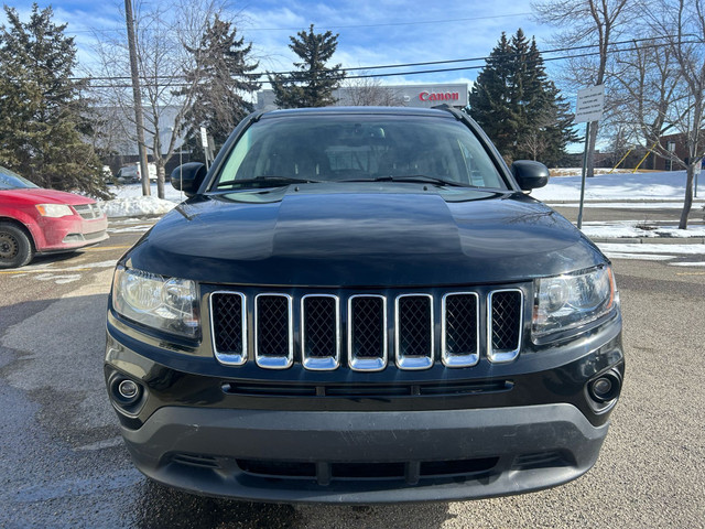 2016 Jeep Compass-4x4 sport, backup cam in Cars & Trucks in Calgary - Image 2