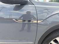 2023 Volkswagen Atlas Cross Sport AWD] - In Grey - Touch screen/ with hand gesture control - Backup... (image 3)
