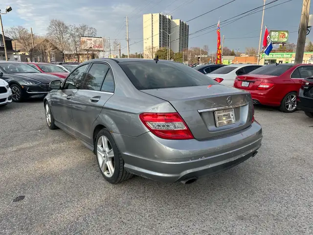 2009 Mercedes-Benz C-Class C300 | 4Matic in Cars & Trucks in City of Toronto - Image 5