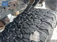 This trade includes: -3.55 Electronic Locking Axle -Trailer Tow Package -Integrated Trailer Brake Co... (image 6)