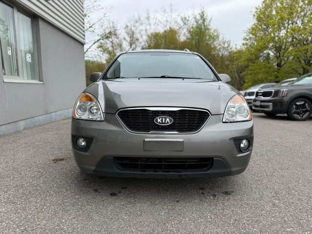 Kia Rondo EX 2011 in Cars & Trucks in Mississauga / Peel Region - Image 2