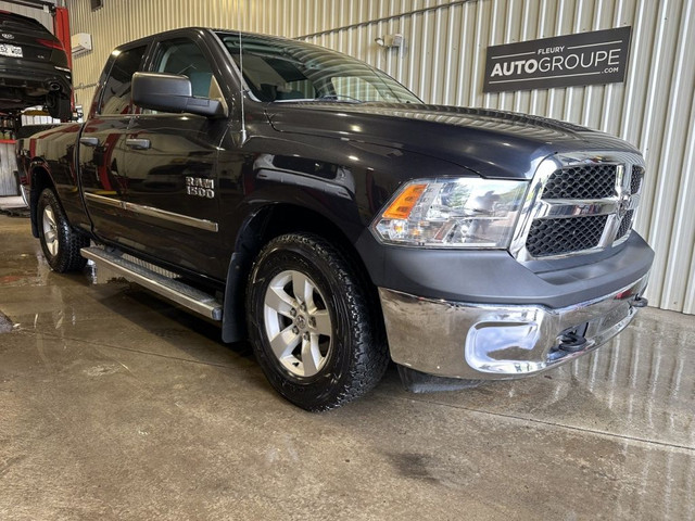 2015 Ram 1500 ST 4X4 Auto AC Cam in Cars & Trucks in Gatineau
