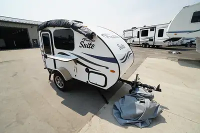 2024 ProLite Suite Deluxe A great deal on a gently used unit! A Camper Trailer for Cars! Ultra-light...