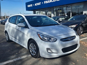 2017 Hyundai Accent SE HB * TOIT OUVRANT * SIEGE CHAUFFANT * MAGS * ECONOMIQUE * CLEAN !!