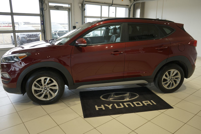 2018 Hyundai Tucson SE in Cars & Trucks in Edmonton - Image 2