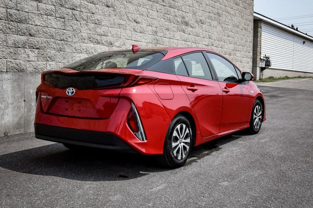 2021 Toyota Prius Prime Upgrade - Apple CarPlay in Cars & Trucks in Cornwall - Image 3