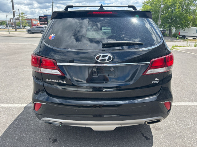 2018 Hyundai Santa Fe XL Luxury AWD Luxury 7 Passenger in Cars & Trucks in City of Toronto - Image 4