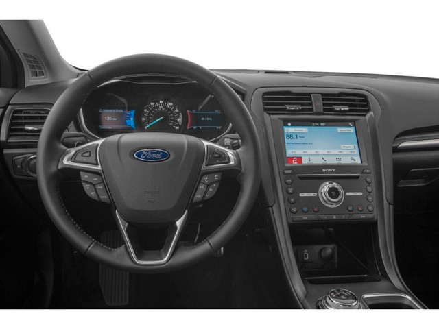 2017 Ford Fusion Titanium in Cars & Trucks in Calgary - Image 4