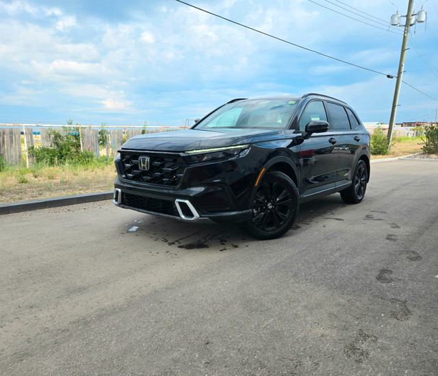 2026 Honda CR-V HYBRID TOURING **HEATED LEATHER TRIMMED SEATS... in Cars & Trucks in Grande Prairie