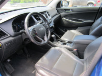 All wheel drive, luxury SE 1.6Turbo. Finished in Metallic blue with black interior, panoramic sun ro... (image 5)