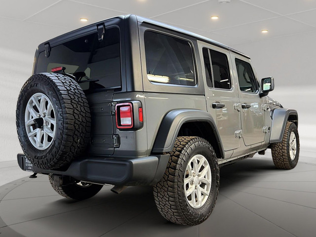 2023 Jeep Wrangler UNLIMITED SPORT S NAV 4X4 in Cars & Trucks in Laval / North Shore - Image 4