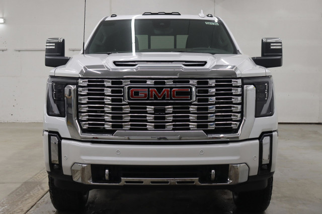 2025 GMC Sierra 2500HD Denali in Cars & Trucks in Saskatoon - Image 3