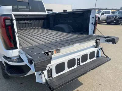 2024 GMC Sierra 3500HD AT4, View more