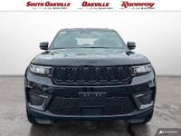 COMPANY DEMO VEHICLE!!! Diamond Black Crystal Pearlcoat Exterior, Global Blk W/Global Blk Interior,... (image 1)