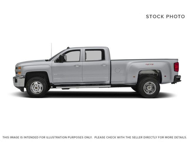 2015 Chevrolet Silverado 3500HD LTZ in Cars & Trucks in Calgary - Image 3