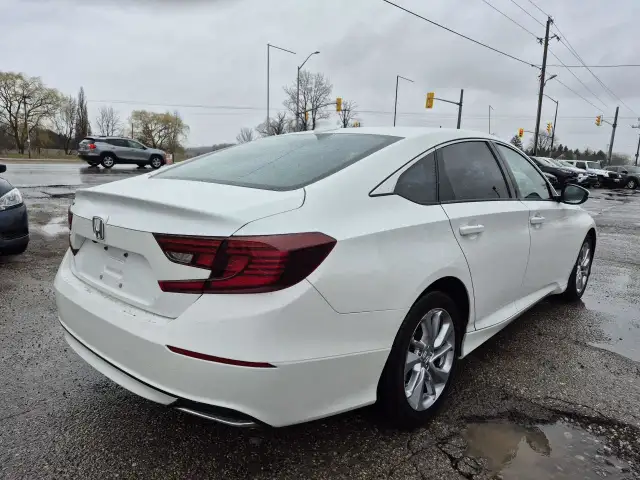2018 Honda Accord LX Certified/Clean in Cars & Trucks in London - Image 4