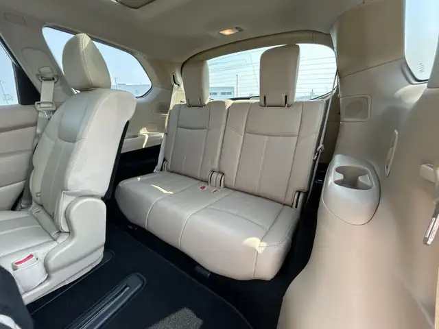 2019 Nissan Pathfinder 4x4 Platinum - Sunroof in Cars & Trucks in Edmonton - Image 28