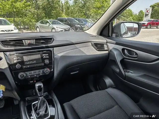 2017 Nissan Qashqai in Cars & Trucks in Ottawa - Image 14