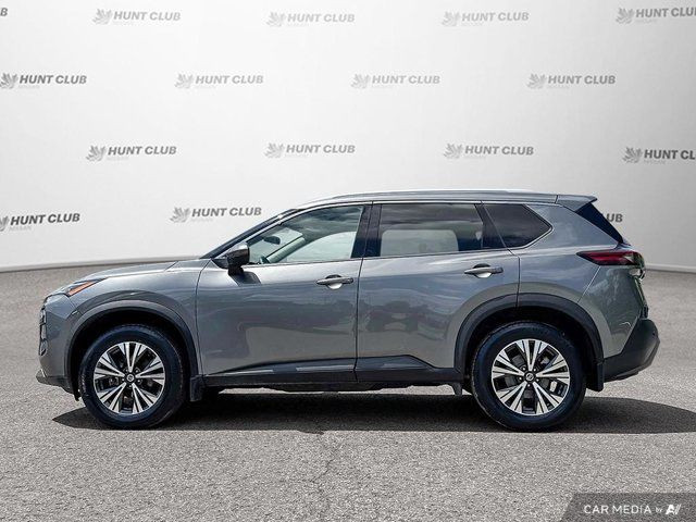 2021 Nissan Rogue SV in Cars & Trucks in Ottawa - Image 3