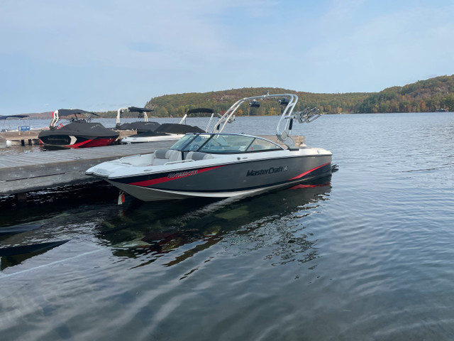 2015 mastercraft X25 in Powerboats & Motorboats in Muskoka - Image 2