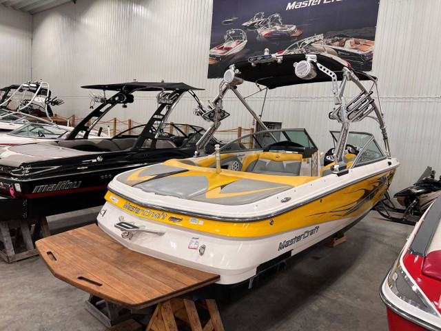 2009 Mastercraft X2 in Powerboats & Motorboats in Laurentides - Image 2