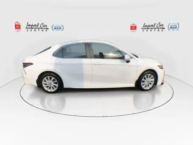 2023 Toyota Camry SE SOFTEX/FABRIC, BK.CAM, HTD. SEATS & STEE... in Cars & Trucks in Ottawa - Image 10
