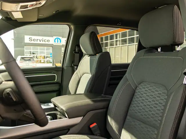 2025 RAM 1500 Big Horn NIGHT EDITION | 12" DISPLAY | HTD SEAT... in Cars & Trucks in London - Image 4