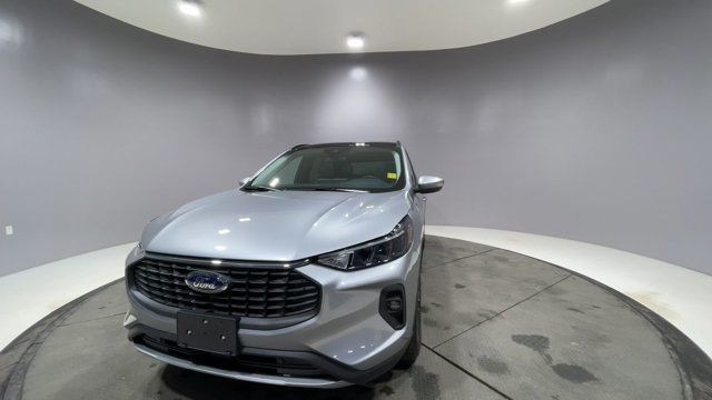 2024 Ford Escape PHEV - PANORAMIC VISTA ROOF in Cars & Trucks in Strathcona County - Image 3
