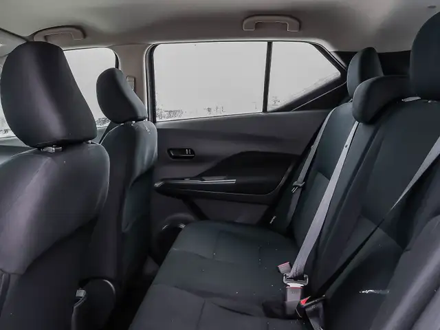 2025 Nissan Kicks Play S WATERLOO SUMMER BLOWOUT! dans Autos et camions dans Kitchener / Waterloo - Image 17