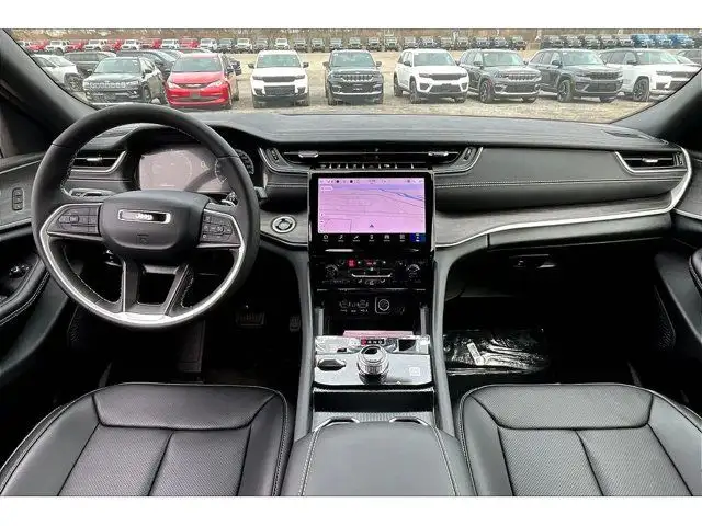 2025 Jeep Grand Cherokee L Limited in Cars & Trucks in Mississauga / Peel Region - Image 6