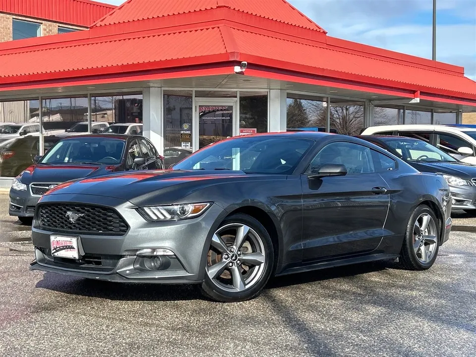 2017 Ford Mustang 2dr Fastback V6 Automatic